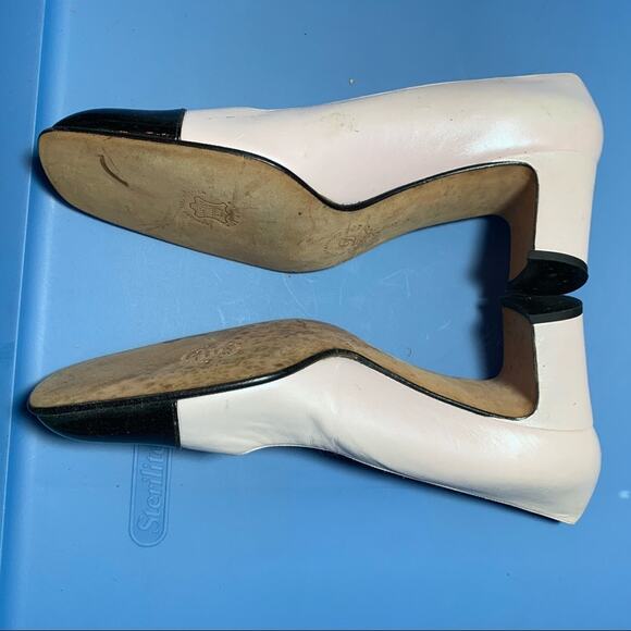 NEW UNWORN VINTAGE DELMAN PALE PINK W/BLACK CAP TOE 7.5/8 - Picture 2 of 7